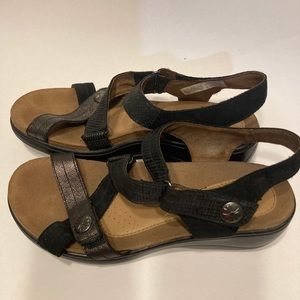 Rockport Leather Sandals